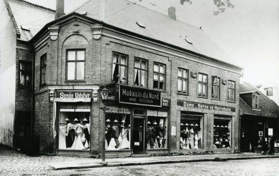 Lyngby Hovedgade 46, 1929 - Manufakturhandel