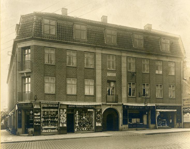 Lyngby Hovedgade 9 A, 1930 - Brohus
